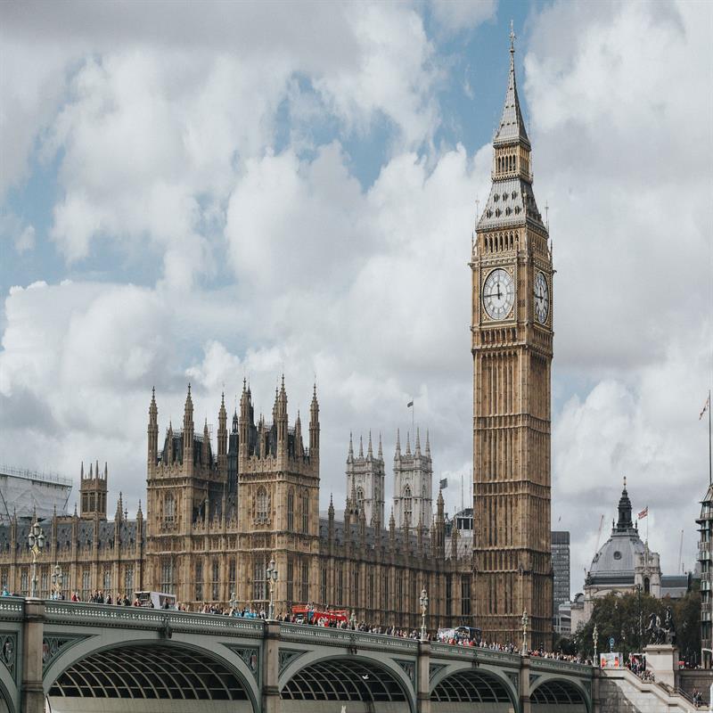 Premium Taxi Service from Stansted Airport to Big Ben