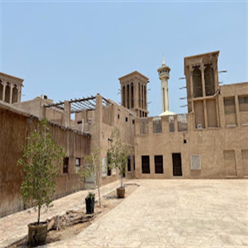 Explore Al Fahidi Historical Neighbourhood with Liwa Cars